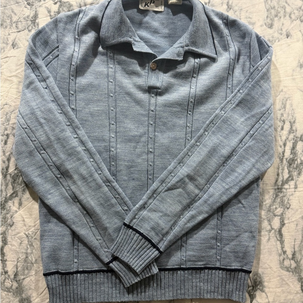 Source Unknown Light Blue Men's Crewneck Polo Sweater with Subtle Texture